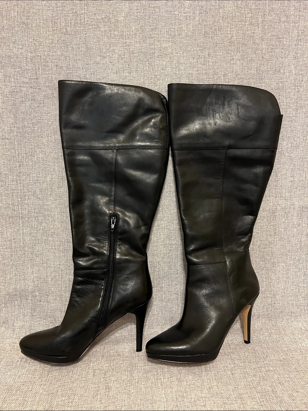 Audrey Brooke Black Leather High Heel Boots - Picture 2 of 10